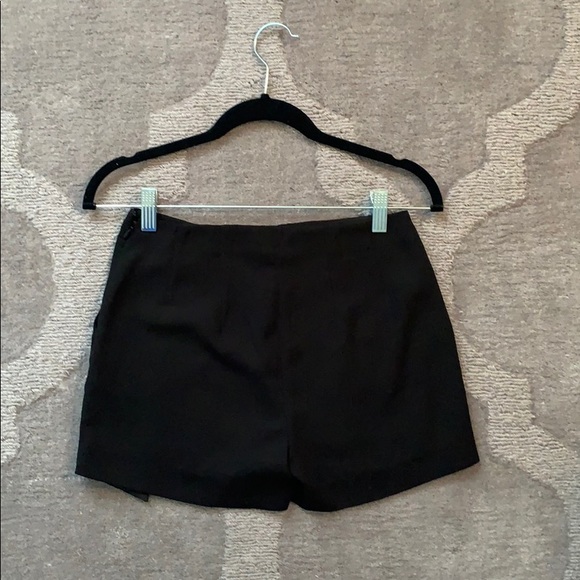 Express Skort - Picture 5 of 7